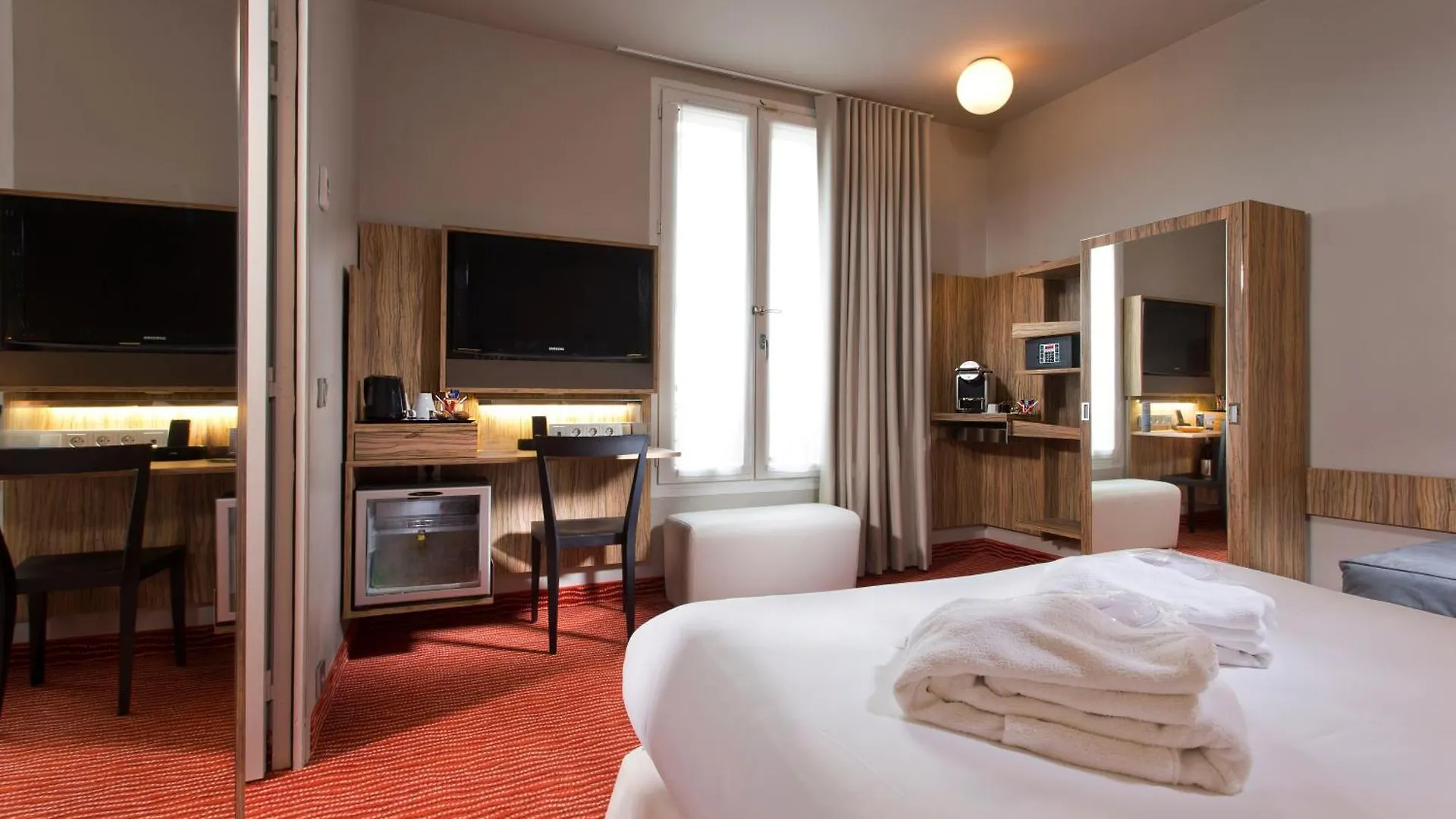 ***  Libertel Gare De L'Est Francais Hotel Paris France